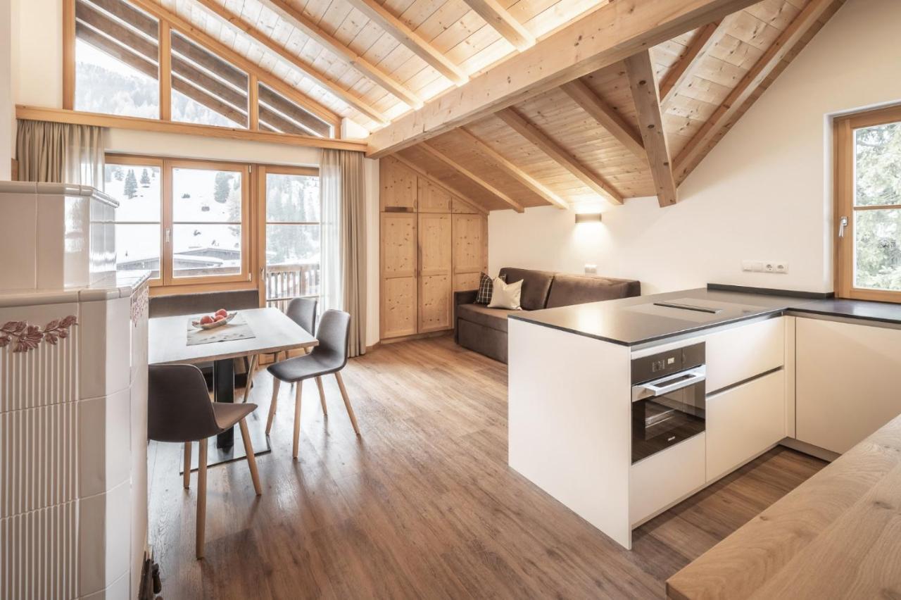 Villa David Dolomites Selva di Val Gardena Chambre photo